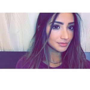 Meet your Posher, Stephanie